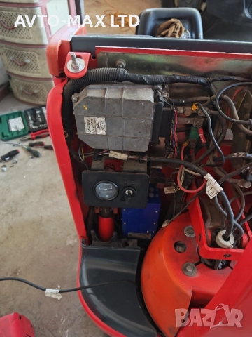 Продавам Ел.стакер ЛИНДЕ Т18