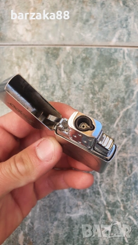 Газова запалка Зипо Zippo Вълк, снимка 4 - Запалки - 54283420
