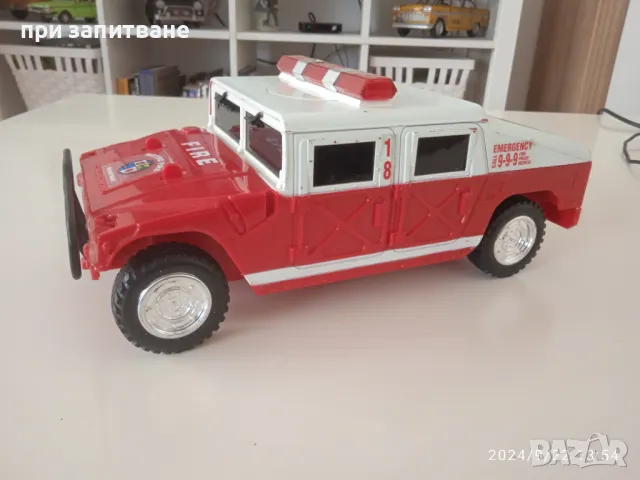 Голяма стара оригинална и брандирана играчка от 1999, Hummer H1, HUMVEE, 29 см. работи, снимка 6 - Колекции - 47320969