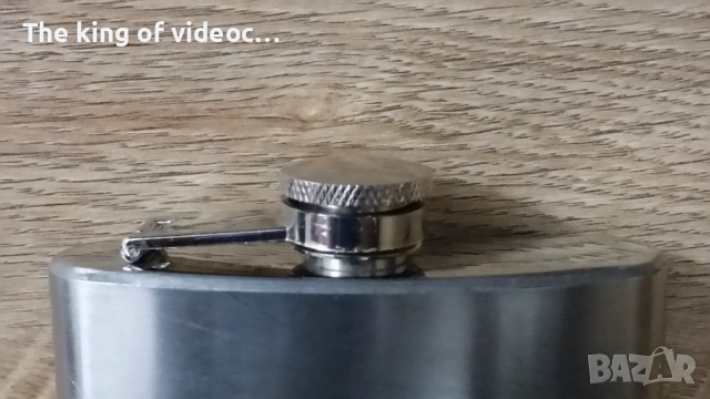 Алуминиево джобно шише за алкохол Mercedes  230 ml., снимка 3 - Колекции - 53397149