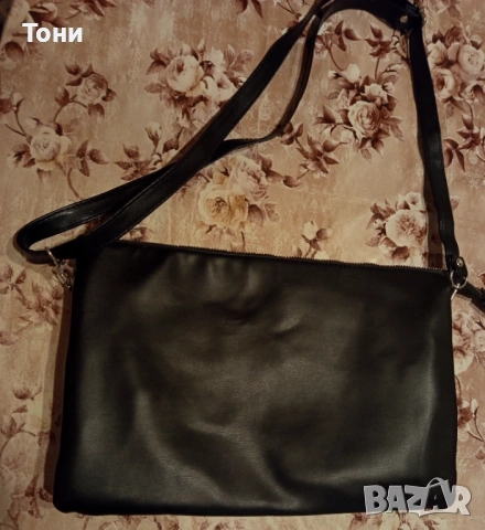 RESERVED Оригинал Нова Кожена Дамска Чанта , снимка 3 - Чанти - 53435058