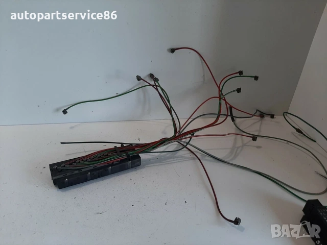 Разпределителен блок за вакуум за Mercedes W140 S350 Td (1996) 1408000178, снимка 2 - Части - 53861950