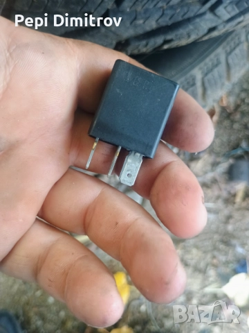 Оригинално реле за Фиат Fiat 46520421 12V 20A, снимка 2 - Части - 51546651