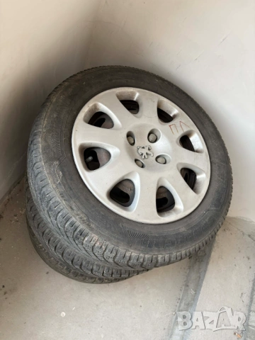 Зимни Гуми с Джанти Железни с Тасове 195 65 15 от Peugeot 307, снимка 4 - Гуми и джанти - 54211736