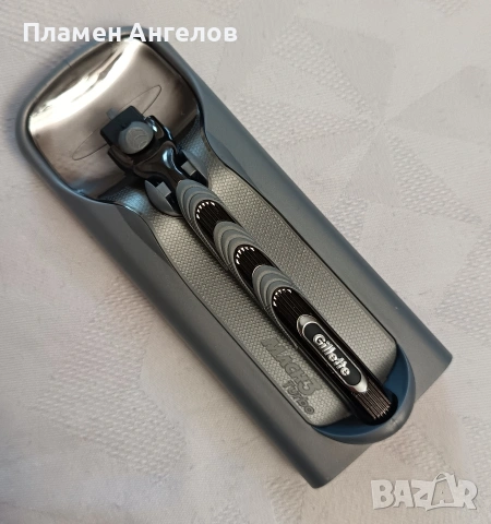 Самобръсначката Gillette Mach 3 