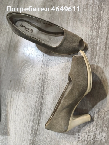 нови обувки, естествен велур, снимка 2 - Дамски ежедневни обувки - 52406399