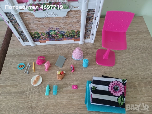 Преносима къща на Барби, снимка 10 - Кукли - 54266066