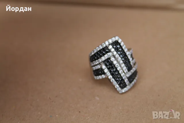 Дамски сребърен пръстен с камък, снимка 6 - Други стоки за дома - 49753850