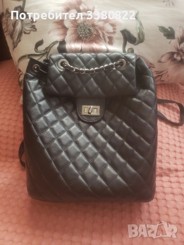 Дамска раница 