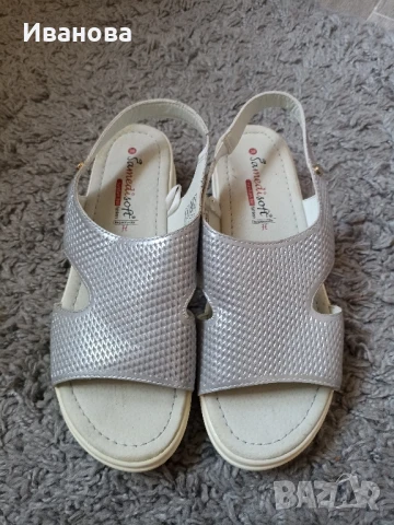 Нови немски дамски сандали