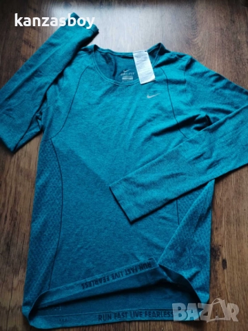 Nike Dri-Fit Knit - страхотна дамска блуза КАТО НОВА М, снимка 4 - Блузи с дълъг ръкав и пуловери - 52458208