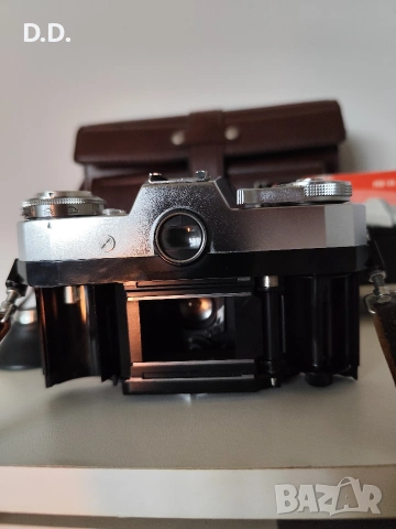 Zeiss Ikon Contaflex Super BC с 3 Carl Zeiss обектива, снимка 8 - Фотоапарати - 54154846