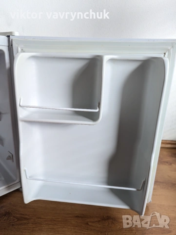 Мини хладилник Crown CR-48A (48L) – Употребяван, снимка 11 - Хладилници - 54082943