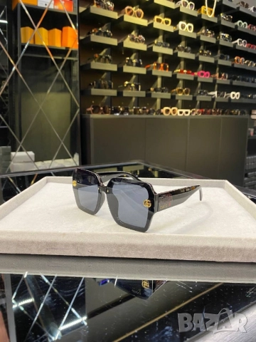 очила очила с черен обикновен калъф и ув защита gucci , снимка 2 - Слънчеви и диоптрични очила - 51451998