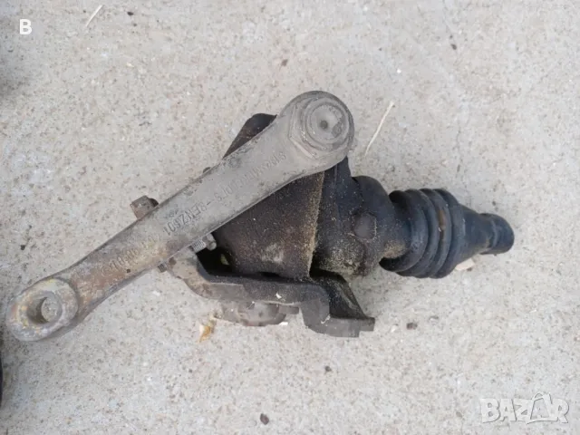 Части за Mercedes 207 D