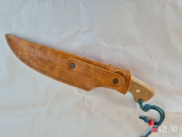 Ловджийски  къс нож с кания, снимка 2 - Ножове - 52278803