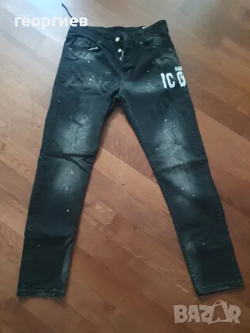 Ново дънки Dsquared2