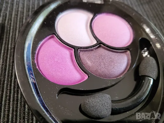 Палитри сенки за очи, снимка 5 - Декоративна козметика - 49244691