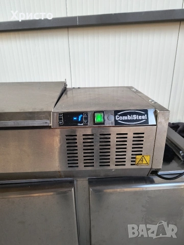 Салатен бар -- 2022 година -- -2 + 8 градуса , снимка 2 - Обзавеждане за заведение - 53837242