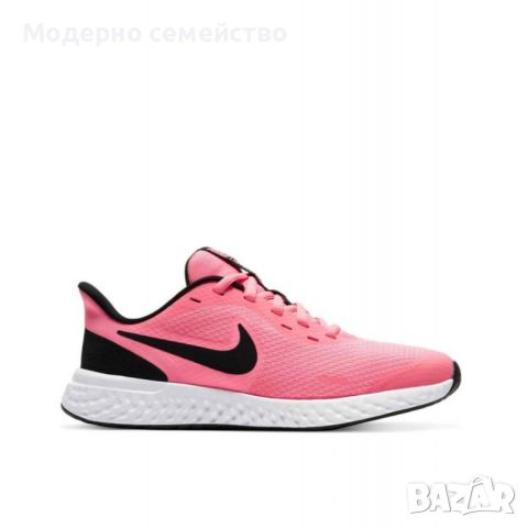 Дамски маратонки NIKE Revolution 5 Running Shoes Peach, снимка 2 - Маратонки - 46346928