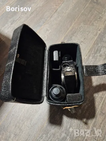 Продавам антикварна камера 8mm Movie Camera Quarz 2M, снимка 2 - Антикварни и старинни предмети - 48197410