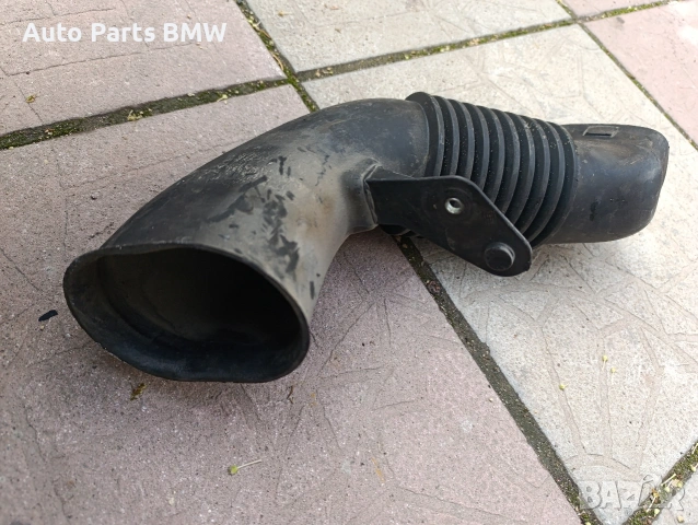 Въздуховод BMW E60 E61 Въздуховод БМВ Е60 Е61 Тръба въздух Е60 Е61, снимка 3 - Части - 53037352