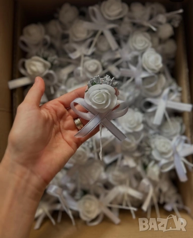 подаръци за гости цвете 