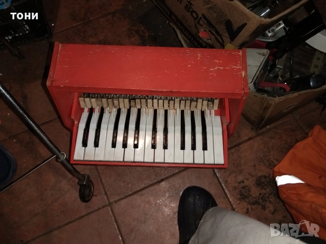 антикварно пиано