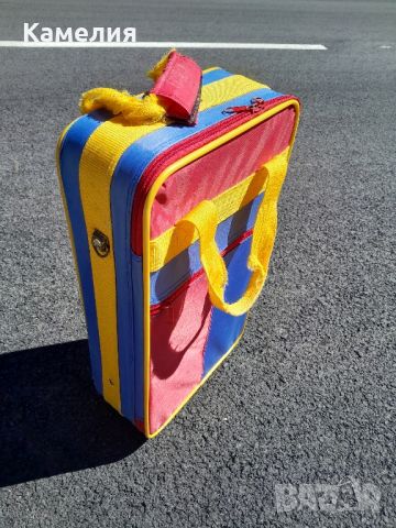 Детски куфар на колелца, снимка 2 - Куфари - 45174680