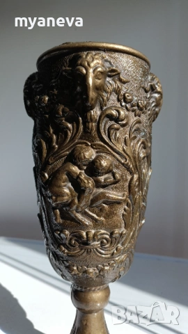Барокова, италианска кана от две части с бокал. Метална с релефни изображения на херувими , снимка 7 - Статуетки - 53816537