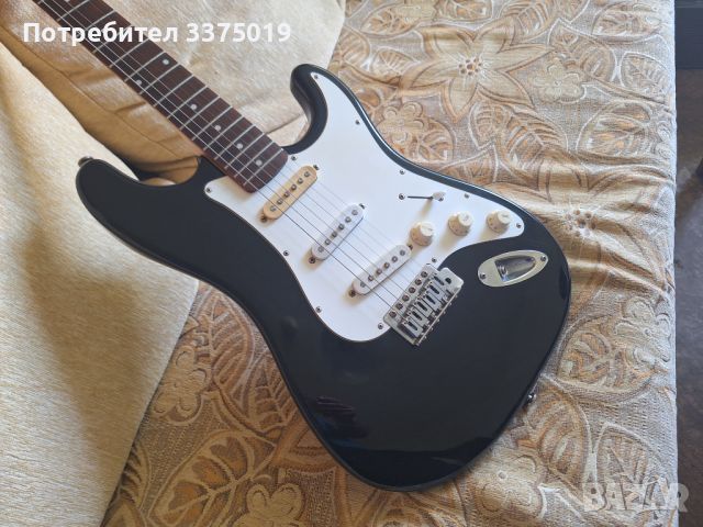 Електрическа китара Squier, снимка 3 - Китари - 45483819