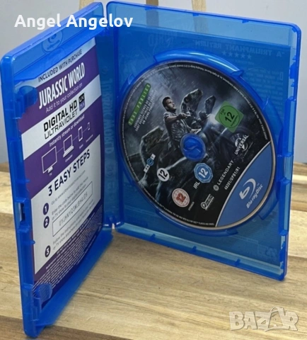Jurassic World Blu-Ray (2015), снимка 4 - Blu-Ray филми - 53792706