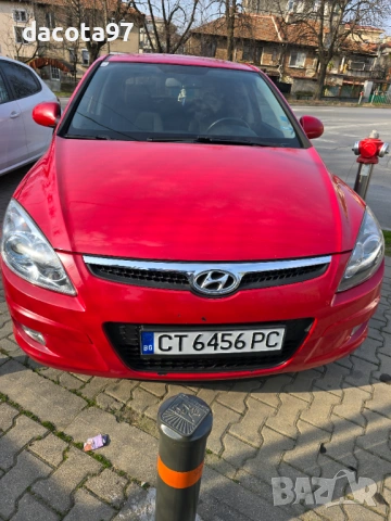 Hyundai I30 1.6CRDI 90кс 2 Комплекта Гуми 