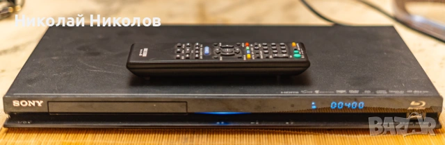 SONY BDP-S370 Blu-Ray player , снимка 2 - Плейъри, домашно кино, прожектори - 53574227
