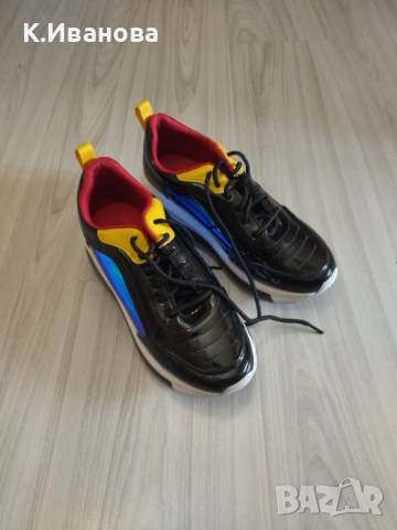 Дамски маратонки 