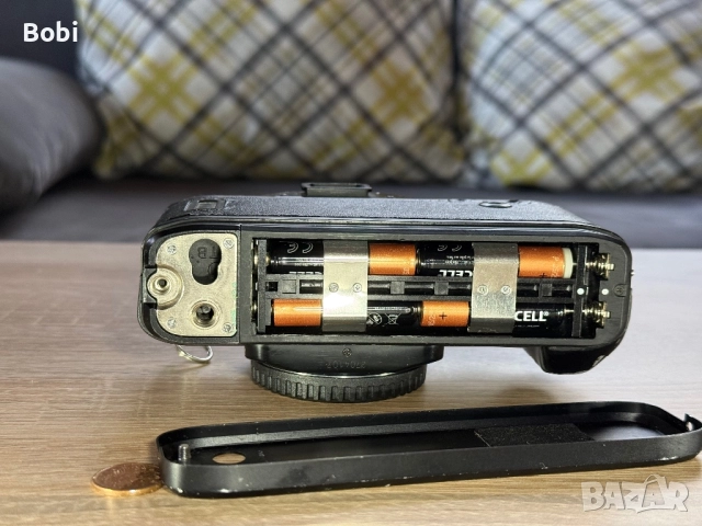 Nikon F-301 – аналогов фотоапарат (тяло), снимка 3 - Фотоапарати - 52868295