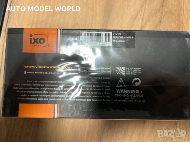 IXO Models Porsche Carrera 911 GT3 R колекция модел мащаб 1:43 Нови, снимка 4 - Колекции - 52448136
