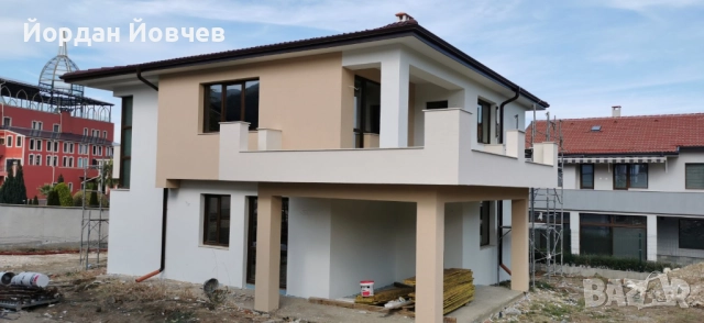 Къща в Белащица