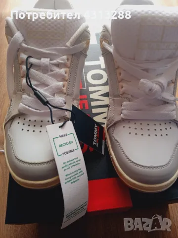 Tommy Hilfiger N40 нови, снимка 5 - Маратонки - 49668175