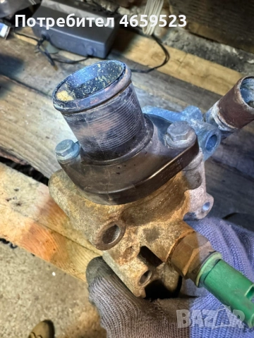 Мущук или капак на термостата 2.0 16V Citroen Peugeot само 20лв. 8714b-b3, снимка 2 - Части - 52536795