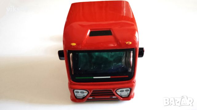 Ferrari Truck F1 Transporter Team Ferrari Corse Clienti 1:43, снимка 6 - Колекции - 46533585