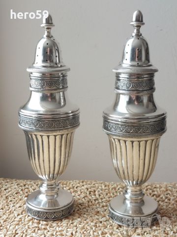 Прекрасни сребърни солнички Франция средата на 19 век. Сребро 800-328 гр., снимка 10 - Аксесоари за кухня - 45371781