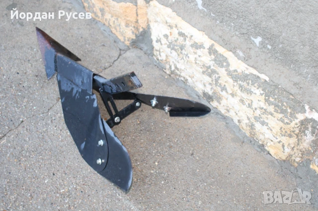 Продавам регулируем браздир, снимка 3 - Градинска техника - 51102857