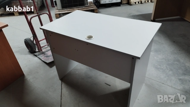 Бюро 103/60см  височина 75см цбя бял с чекмедже , снимка 5 - Бюра - 53831983