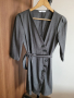Къса сива рокля с прехлупване и колан, снимка 1 - Рокли - 44954377