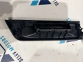 5H1863099 интериорна пластмаса около USB от Volkswagen Golf VIII, 2.0 TDI BlueMotion, двигател DTTC, снимка 2