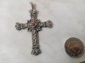 Стар Кръст етно, фигурален, релефен

, снимка 1 - Антикварни и старинни предмети - 45673019