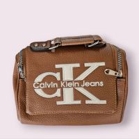 Чанти Calvin Klein, снимка 2 - Чанти - 45648478