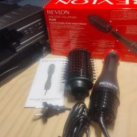 Сешоар REVLON One-Step Plus 2.0, средство за обем на косата и четка с горещ въздух, сушене , снимка 5 - Сешоари - 45288621