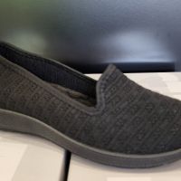 Дамски черни леки обувки с гъвкави подметки в черен цвят, снимка 2 - Маратонки - 45637923